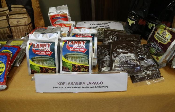 BPMK Ajak Warga Pegunungan Bikin Kebun Kopi 